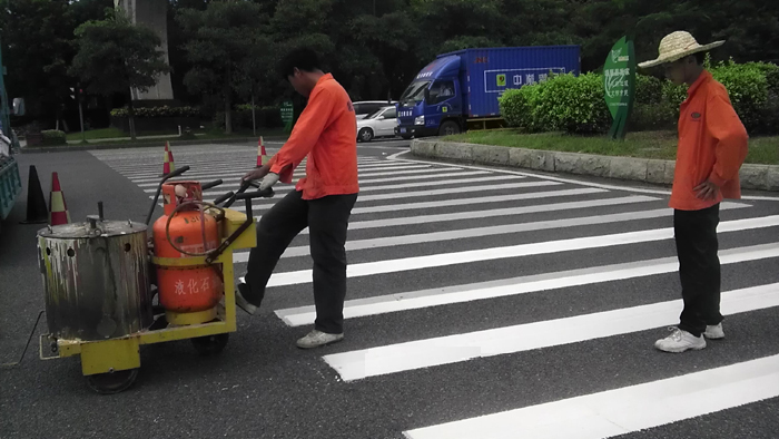 道路標線